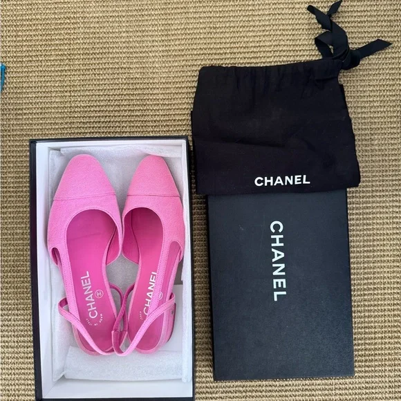 Chanel Pink Flats for Women - Picture 1 of 3